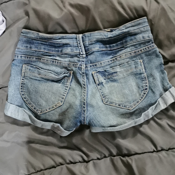 G21 jean shorts - Picture 2 of 2